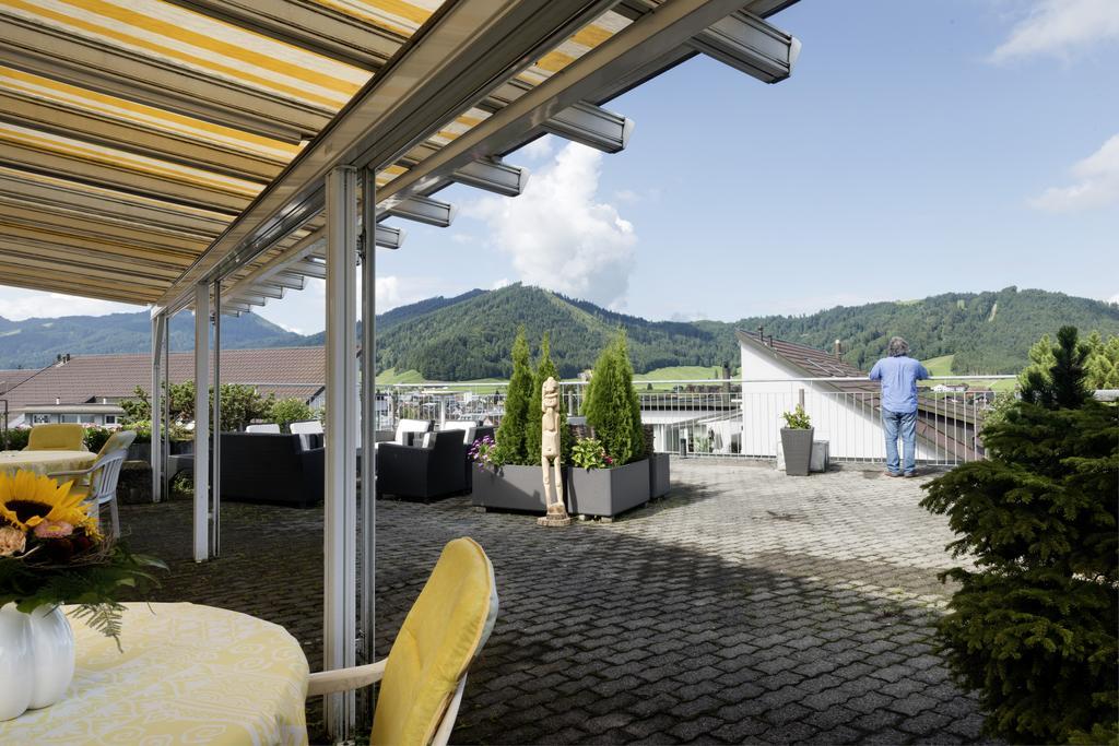Kunsthotel Linde Garni Einsiedeln Ngoại thất bức ảnh