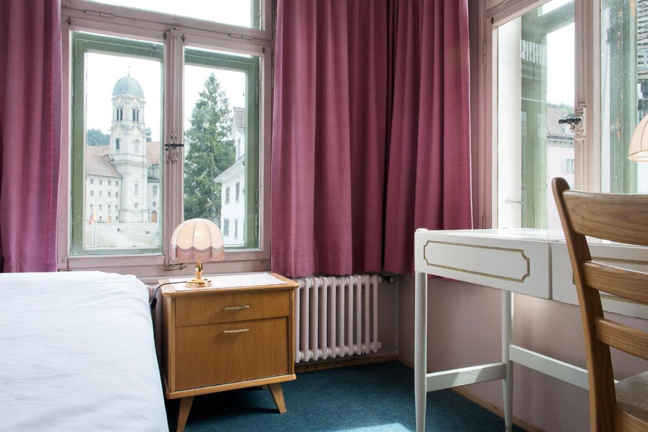 Kunsthotel Linde Garni Einsiedeln Ngoại thất bức ảnh